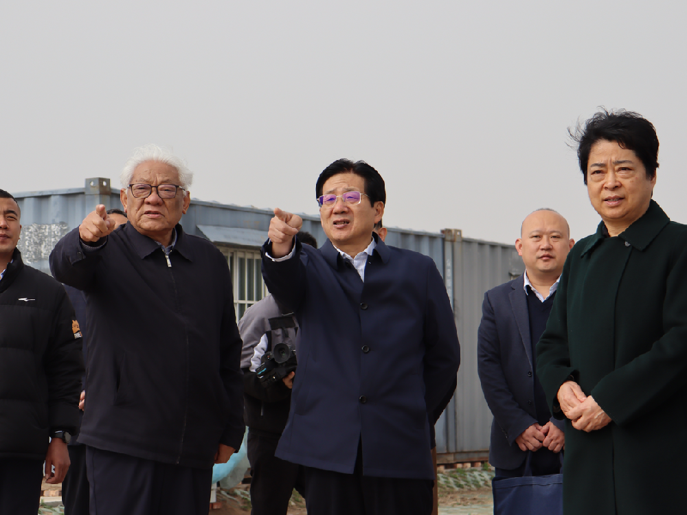 山東省政協(xié)副主席孫繼業(yè)一行蒞臨山東中昌元集團(tuán)視察指導(dǎo)工作